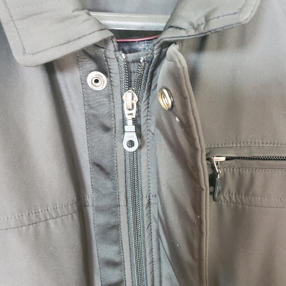 Mens black Alfred Sung Insulated Jacket coat. Medium. - Picture 4 of 5